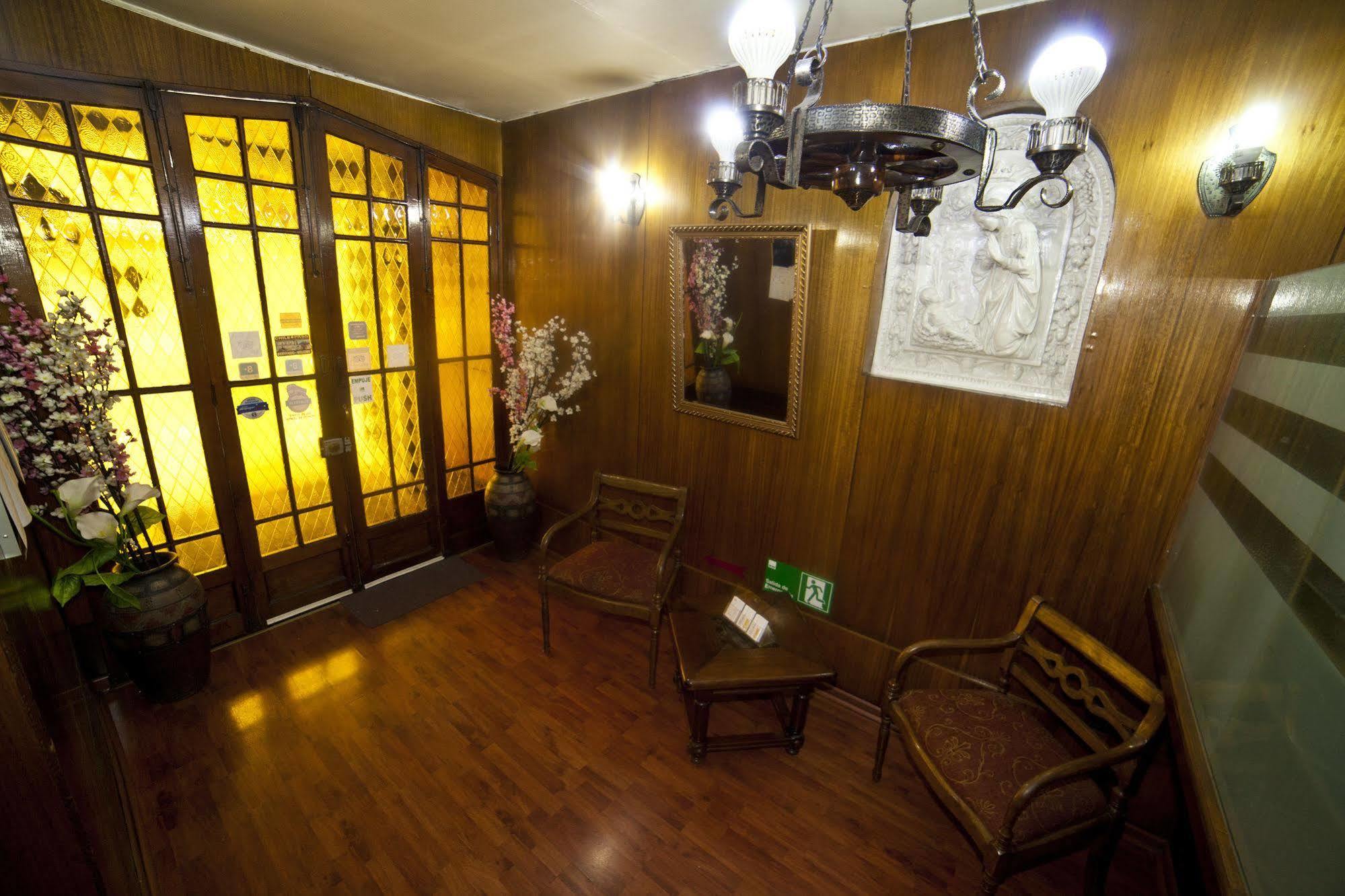 Hotel Vegas Santiago del Cile